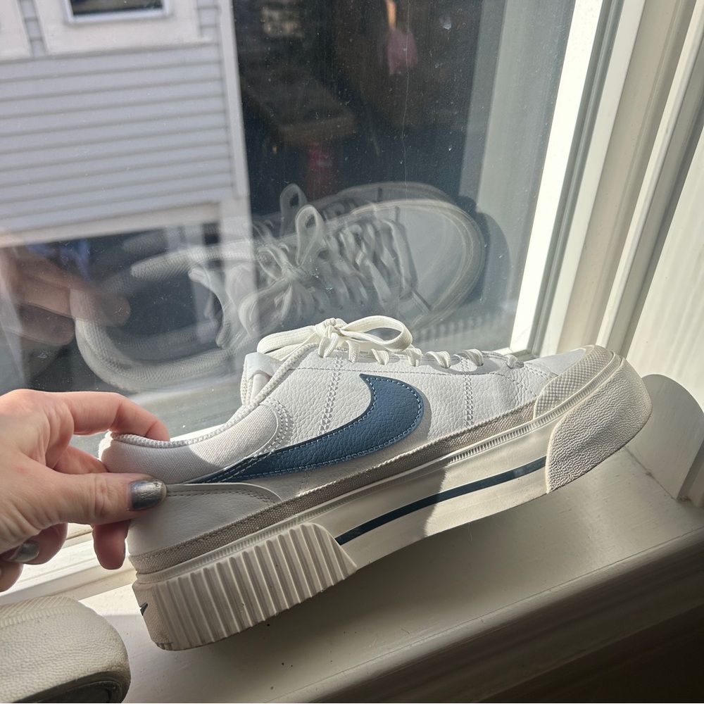 Nike Court Legacy Lift